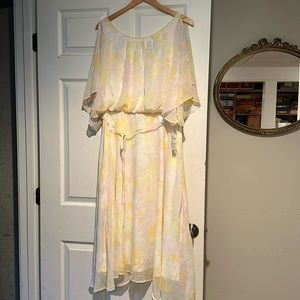 Stunning Modcloth butterfly sleeve dress NWT size XL